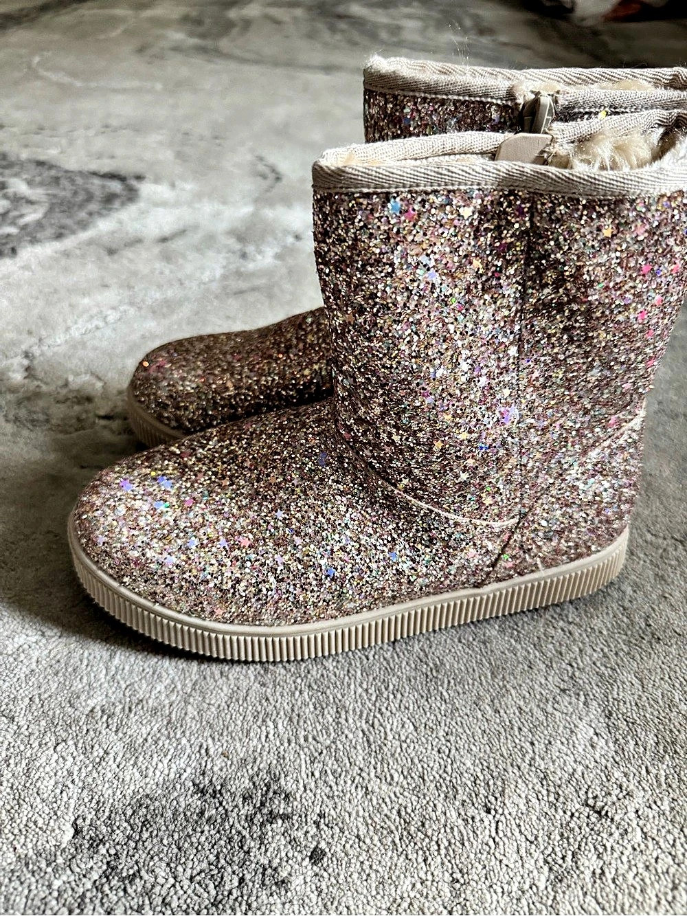 Cat & Jack Honor Gold Glitter Ankle Boots Gold & Silver Girls US 2
